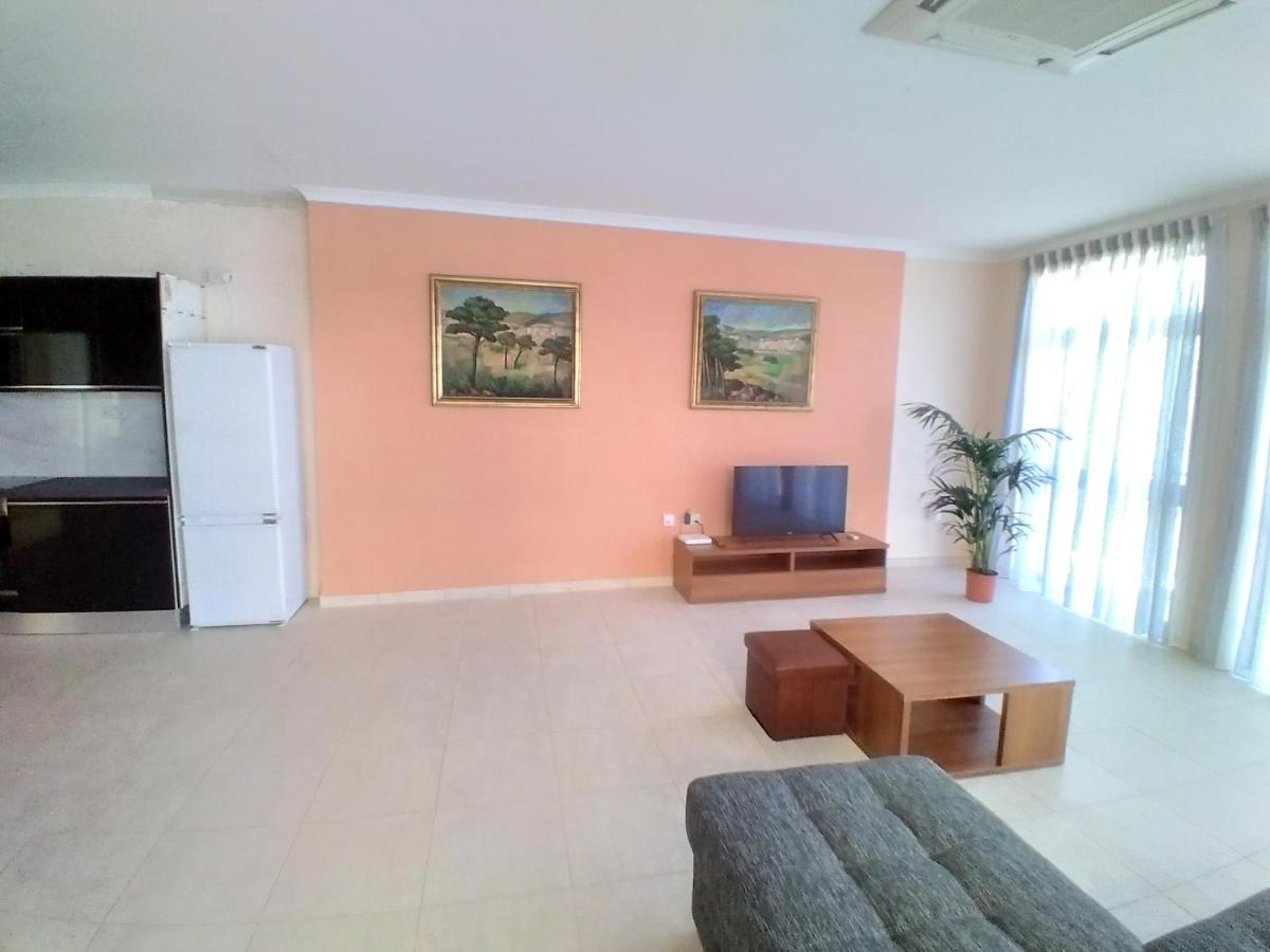 Mayfair Apartment Marsaskala Bagian luar foto